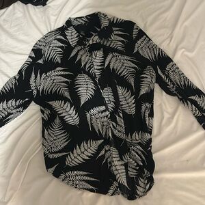 Long black sleeve shirt